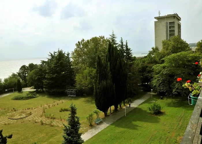 Hotel International House Of Journalists 3*