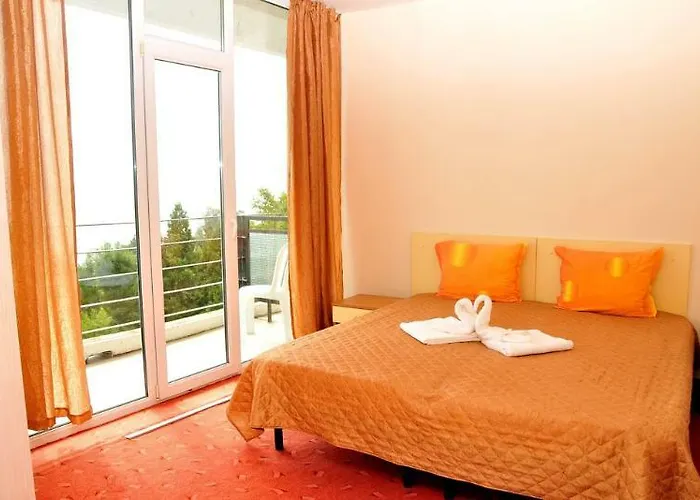 International House Of Journalists Golden Sands