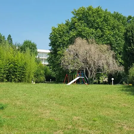 International House Of Journalists 3* Золоті Піски