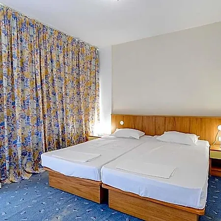 International House Of Journalists 3* Altın Kumlar