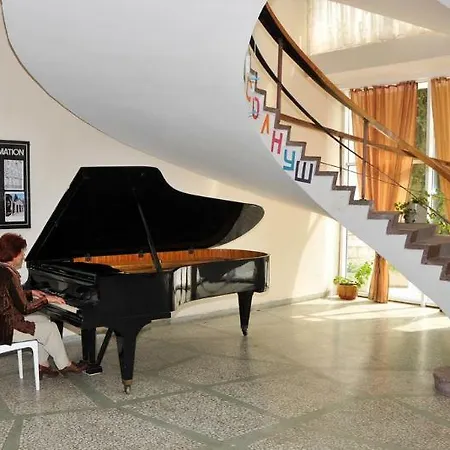 International House Of Journalists Hotel