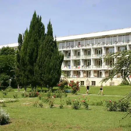 International House Of Journalists 3*