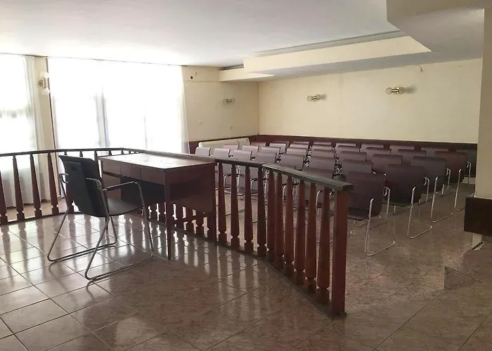 International House Of Journalists Goldstrand